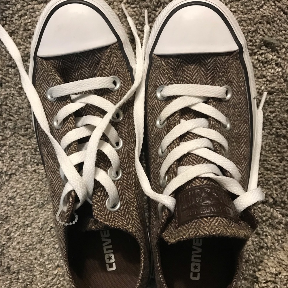 Converse women’s shoes